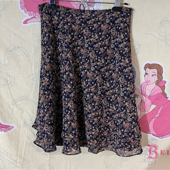 Vintage Express Navy Floral A-Line Skirt - Picture 3 of 8